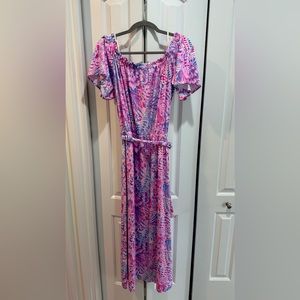 Lilly Pulitzer Moriah midi dress off shoulder. EUC Worn once washed and hung dry
